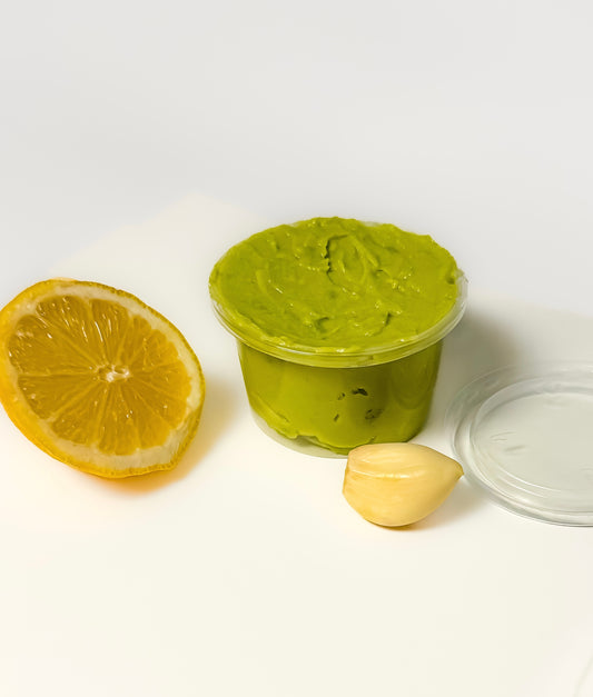 Pasta z awokado i czosnkiem